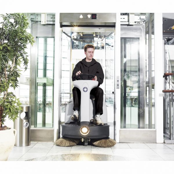 Nilfisk SR 1000S P Aufsitzkehrmaschine 908 4205 010 Benzinausführung