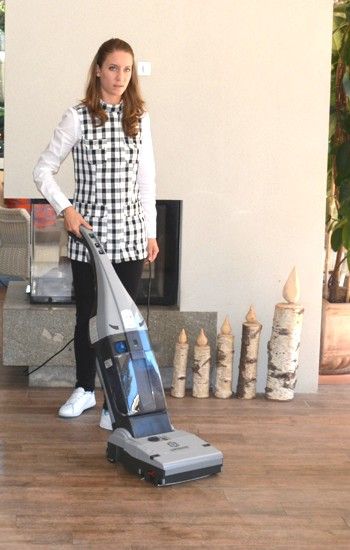 LINDHAUS LW 30 ECO FORCE Scheuersaugmaschine