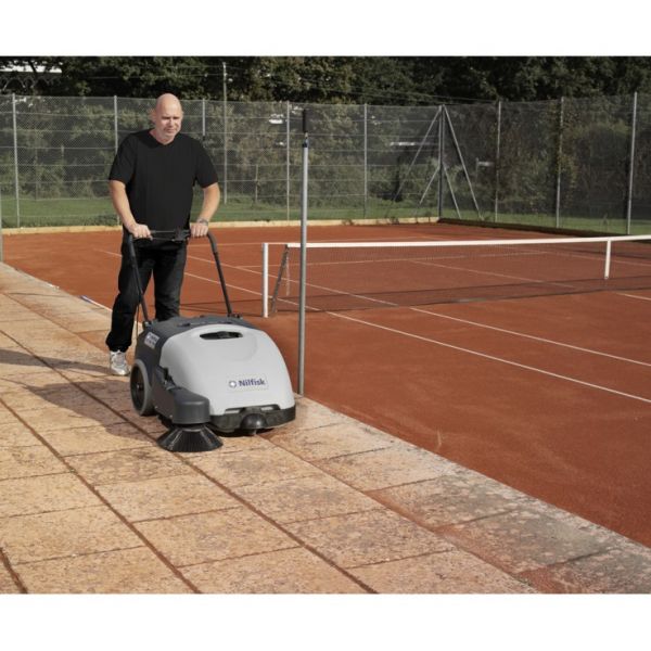 Nilfisk SW750 komplett Kehrmaschine 908 4701 010