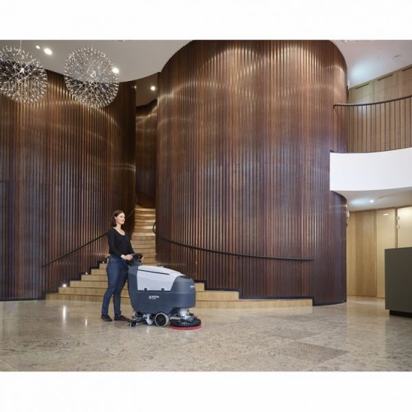 Nilfisk SC 401 BD Kombi Scheuersaugmaschine Batterieversion 9087398020